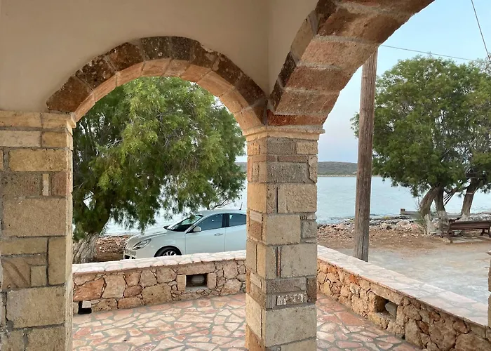 The Rock Seaside House - Etheras