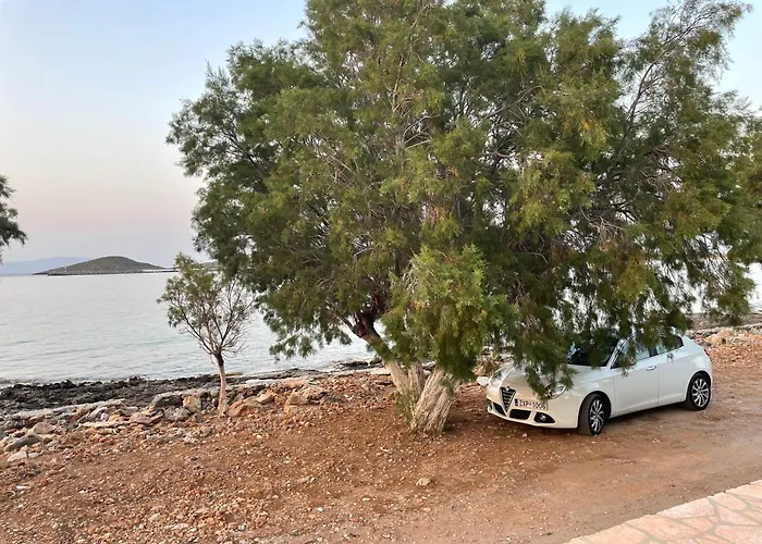 Prázdninový dům The Rock Seaside House - Etheras