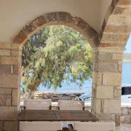 The Rock Seaside House - Etheras Diakofti